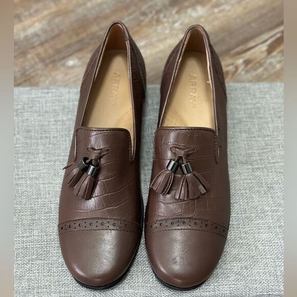Array Leather Brown tassel loafer - Picture 2 of 9
